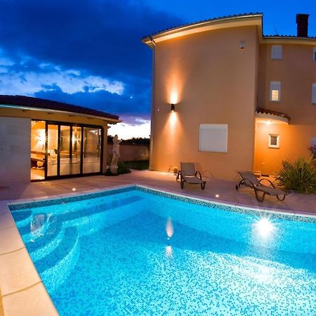 Villa Mihaela Фажана Екстер'єр фото